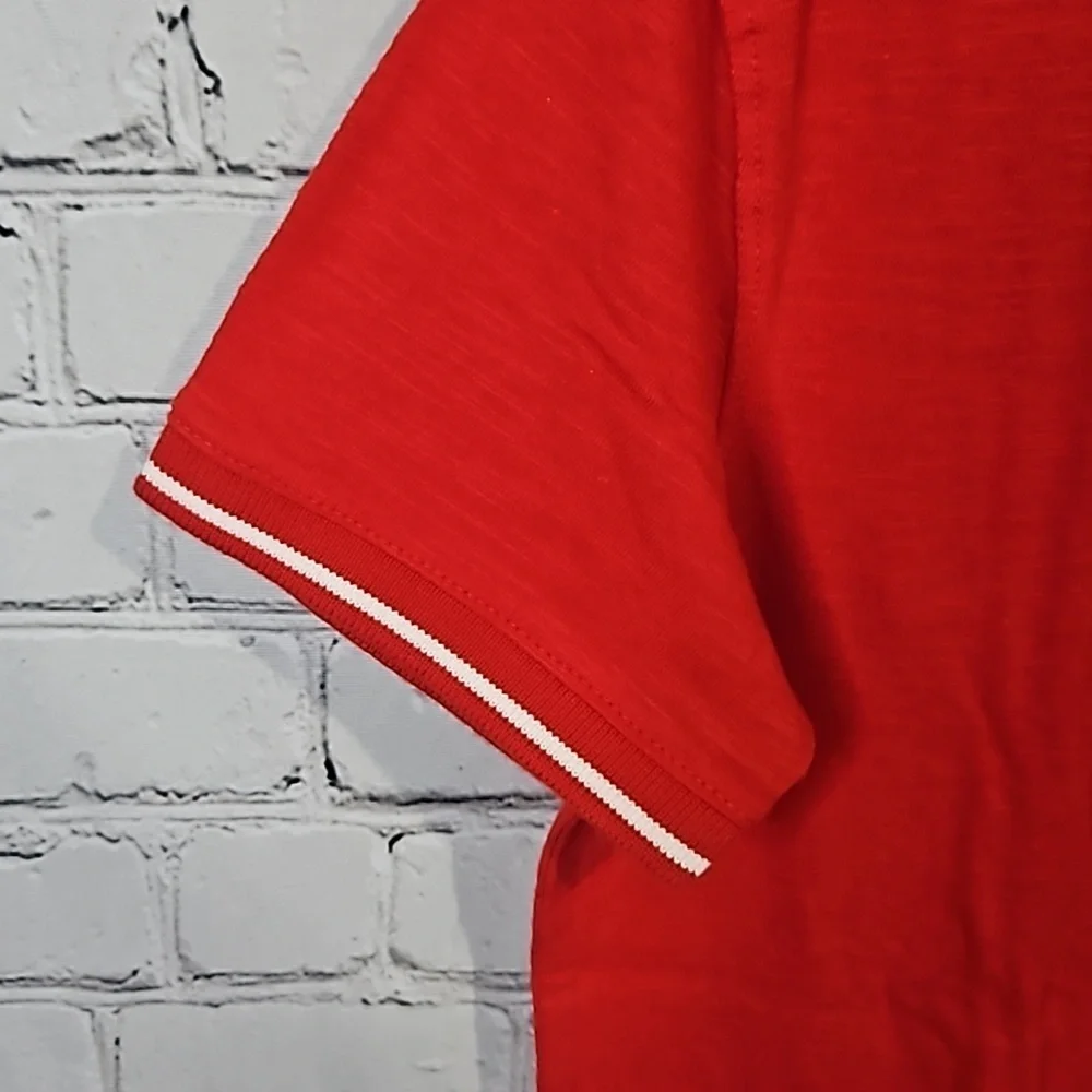 💙 Baseball style short sleeve tee